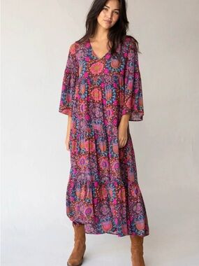 Natural Life Charlotte Midi Dress Size Medium Bell Sleeve Floral Flowy Boho